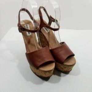 Steve Madden Brown Wedge Sandals Size 8.5